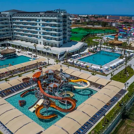 Hotel Dream Water World 5*